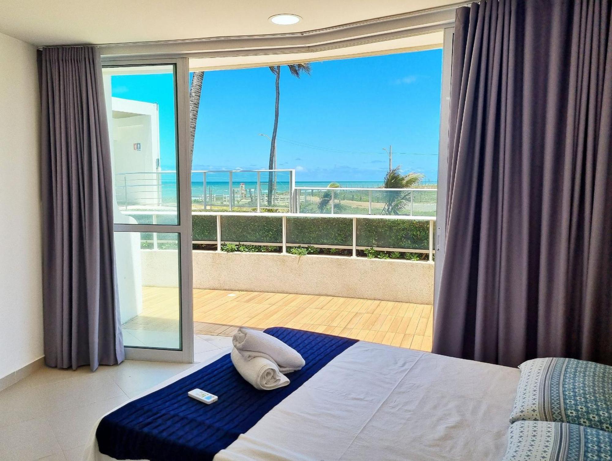 Areias Do Mar | 2 Quartos, Terraco Frente Mar A102 Barra de São Miguel Eksteriør billede